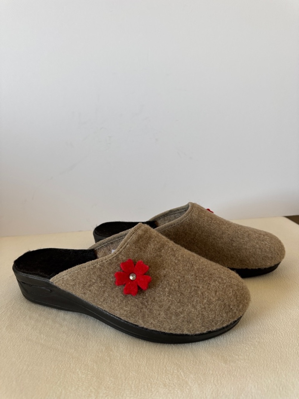 German clogs - Picture 3 of 8